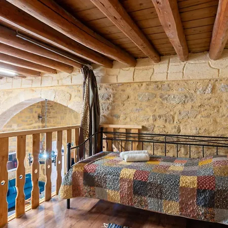 Finieli's Rustico Malona Village