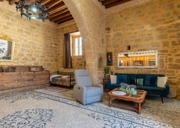 Finieli's Rustico بيت للعطل *