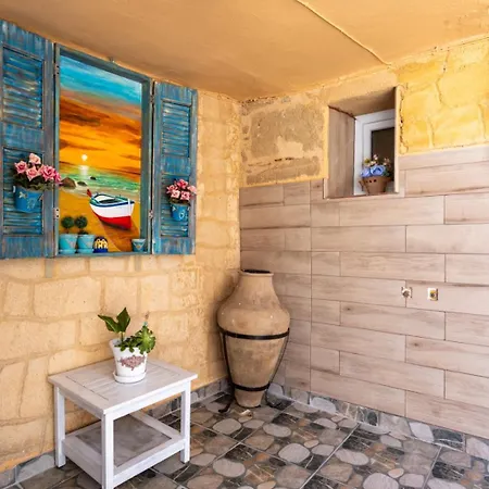 Finieli's Rustico Dom wakacyjny *